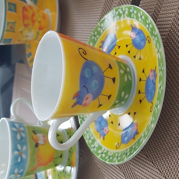 16 piece expresso cups and saucers - Picture 6 of 11